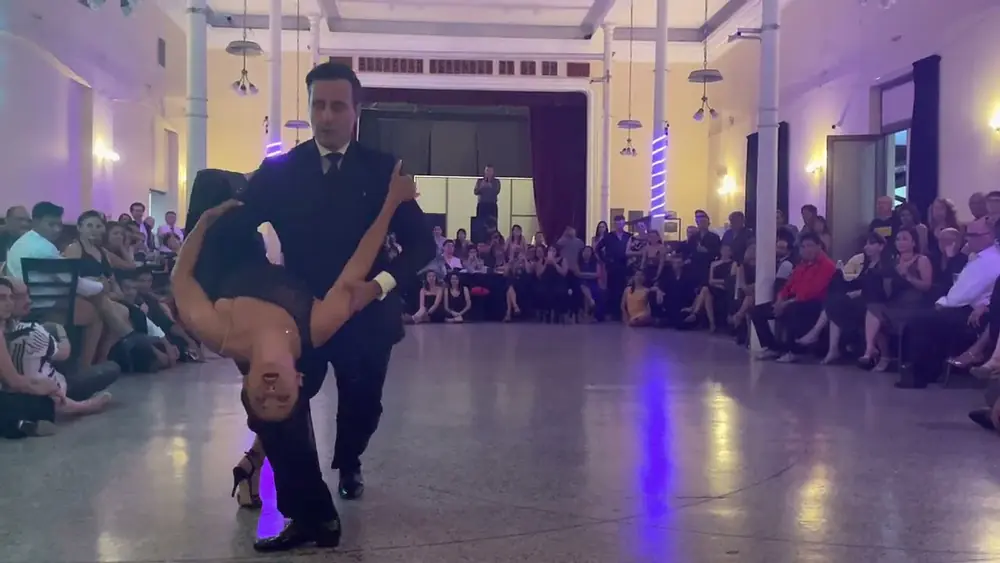 Video thumbnail for Vanesa Villalba y Facundo Pinero @ Tango Salta Festival 2/4/23 #3 (Like/Subscribe)