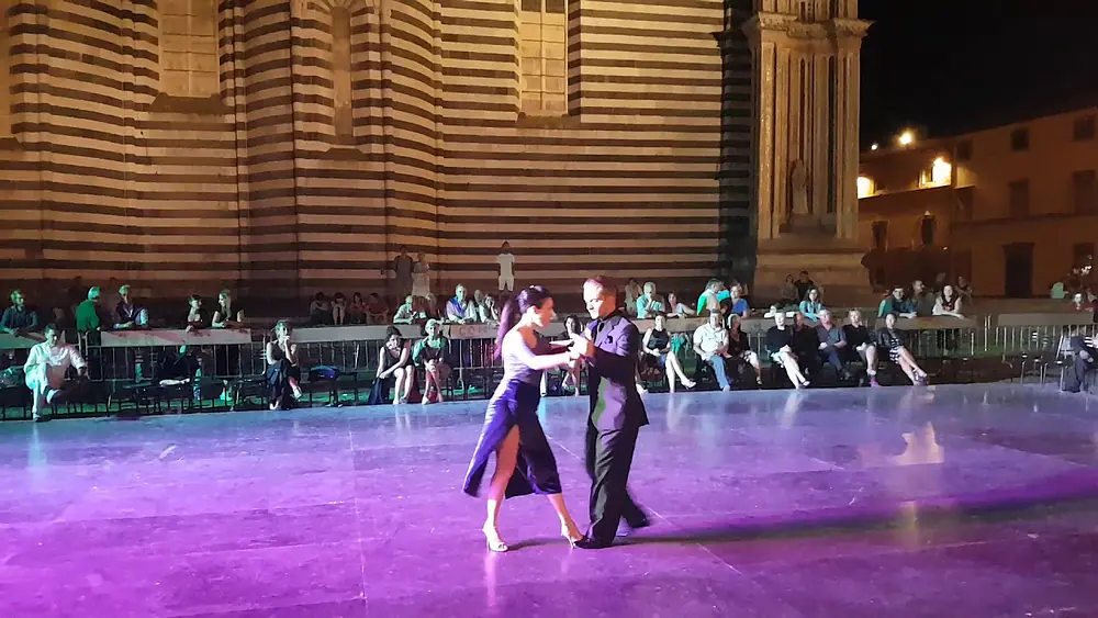 Video thumbnail for Riccardo Pagni e Giulia Del Porro - Orvieto Tango Festival 2018 - Ya lo ves, D'Arienzo