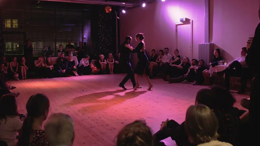 Video thumbnail for Pablo Rodriguez and Ina Eriksen at Oslo Tango Saturdaynight milonga (Cacho Tirao)