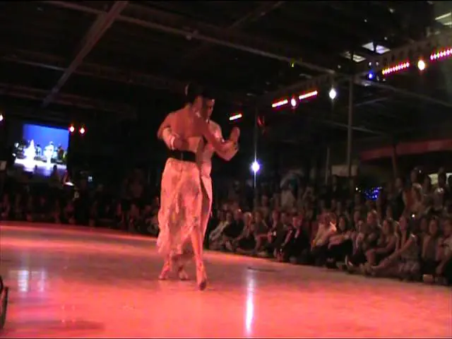 Video thumbnail for Sebastian Achaval Roxana Suarez 2-3 12° Torino Tango Festival.mpg