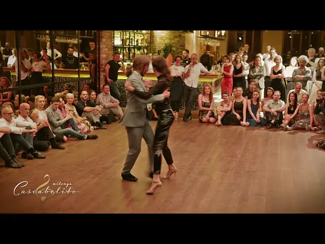 Video thumbnail for Joanna Nowak & Szymon Nowak - Milonga Cascabelito (3/4)
