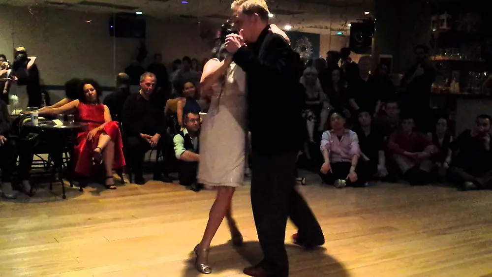 Video thumbnail for Argentine Tango: Marina Kenny & Adam Hoopengardner - Yo no Se Porque Te Quiero (lyrics)