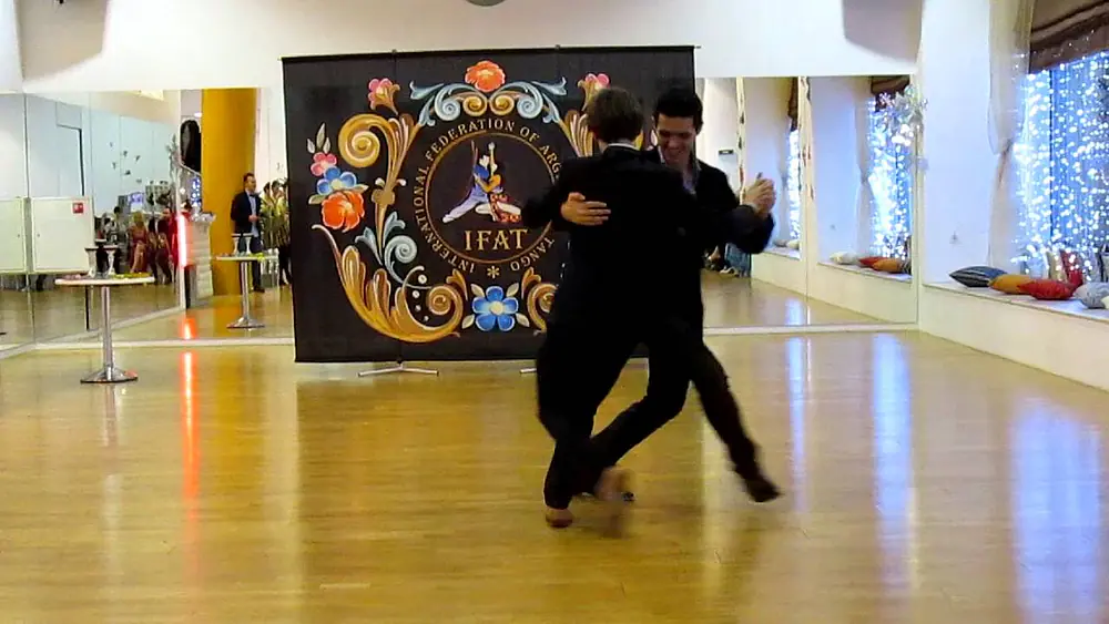 Video thumbnail for Argentine tango - Luis Squicciarini & Artem Mayorov