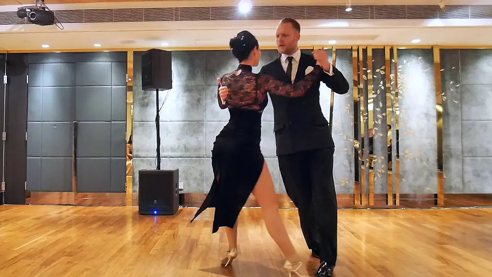 Video thumbnail for 2016 HK Alexandr Frolov and Maria Frolova Perform 1
