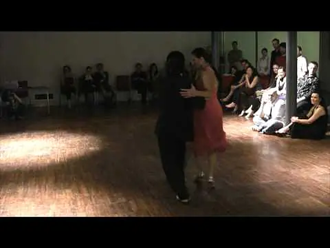 Video thumbnail for Gaston Torelli & Moira Castellano - La Milonga De Buenos Aires (Francisco Canaro - E. Fama)