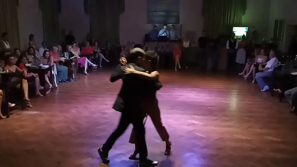 Video thumbnail for Rocio Lequio & Bruno Tombari -2/4- El tango es el tango - La Picado Grueso