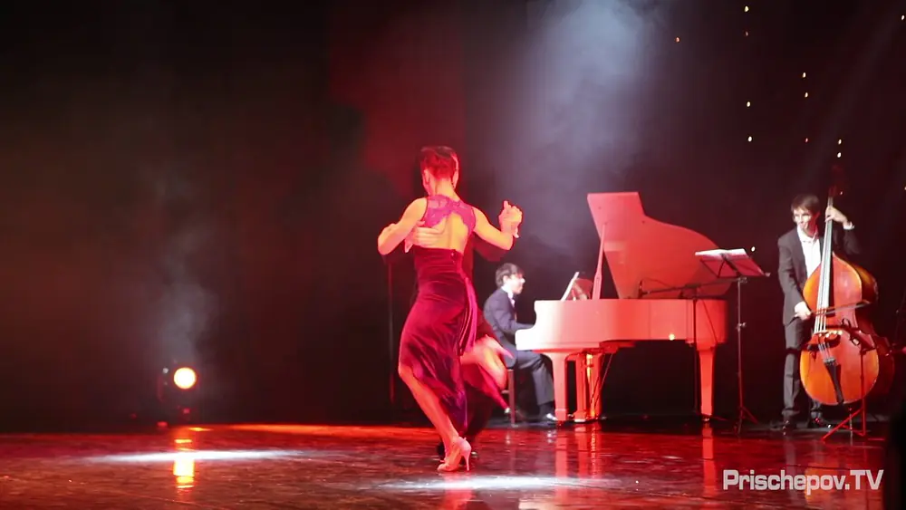 Video thumbnail for Dmitry Kuznetsov & Olga Nikilaeva and Tango en Vivo orq., Planetango XVIII