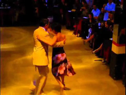 Video thumbnail for Paulina Cazabon y Jose Luis Gonzalez en Porteño y Bailarin, Tango 2