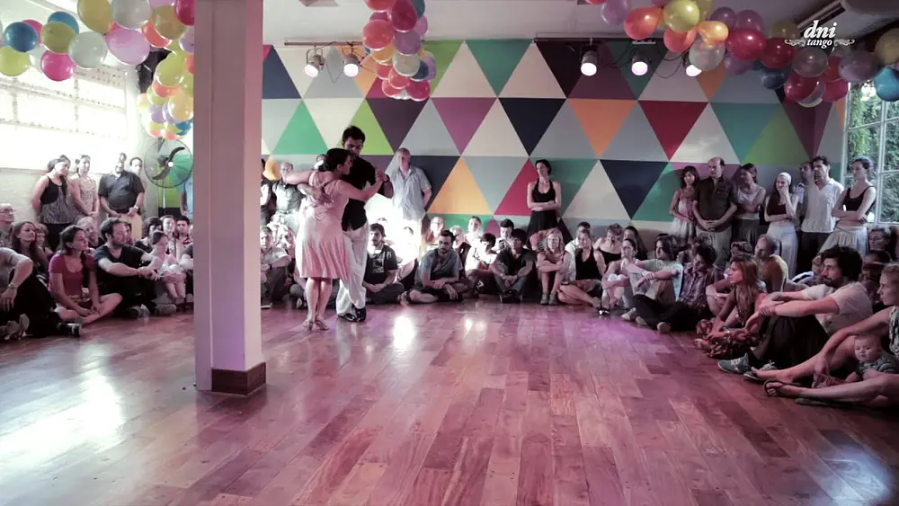 Video thumbnail for Dana Frigoli & Adrian Ferreyra | DNI Tango 10 Años | "El Reloj"