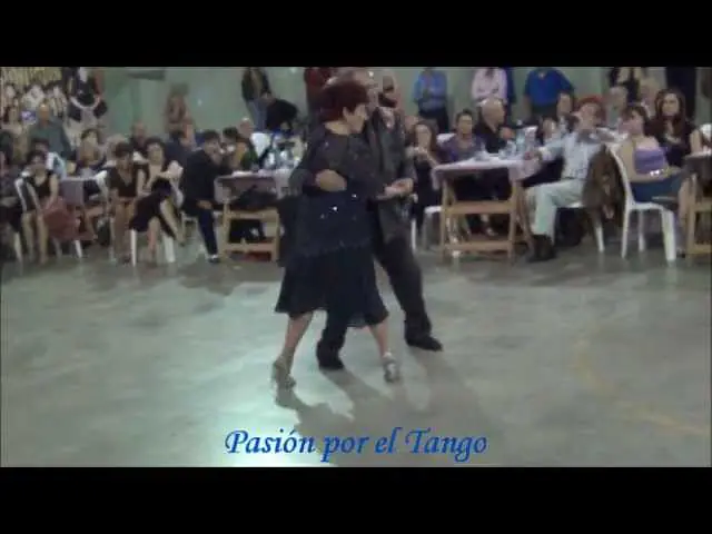 Video thumbnail for MARTHA ANTON y EL GALLEGO MANOLO bailando el tango HOTEL VICTORIA en la MILONGA DEL MORAN