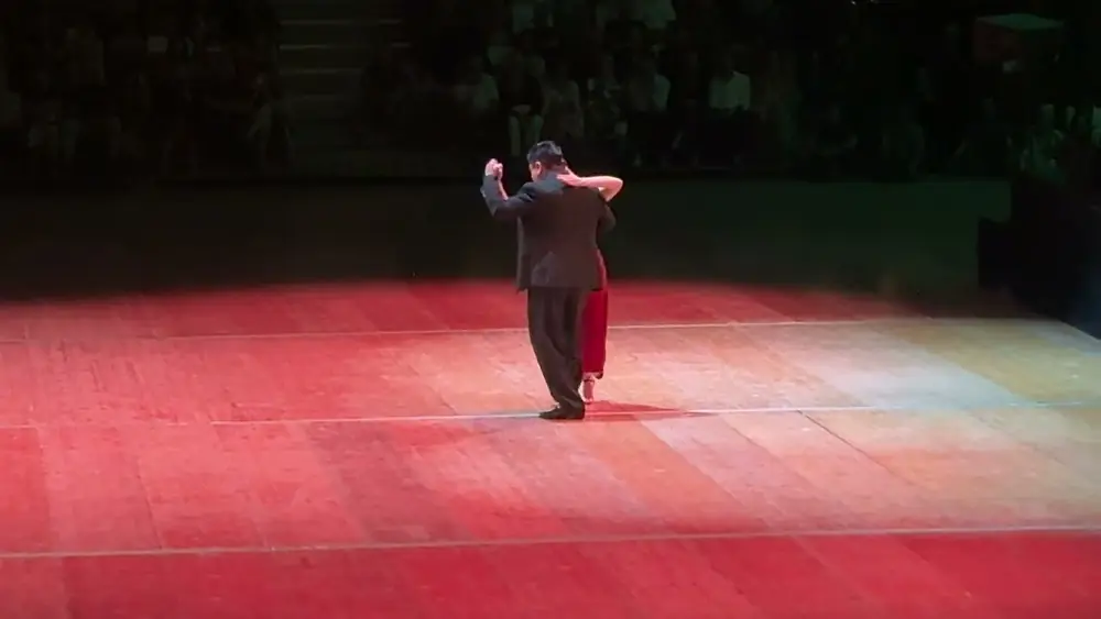 Video thumbnail for Carlos Espinoza y Agustina Piaggio - Tarbes Tango Festival - August 2025 -2