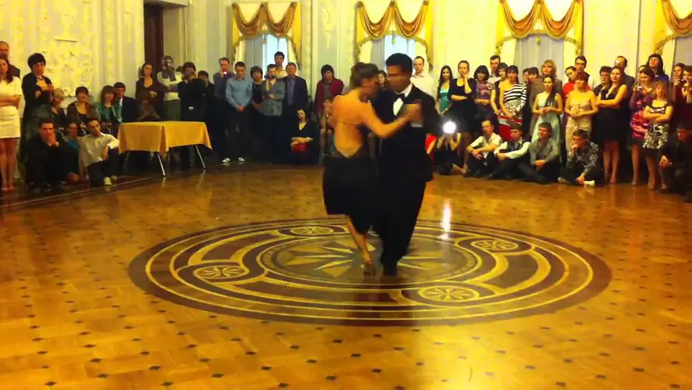 Video thumbnail for Sebastian Arce and Mariana Montes, show in Nizhny Novgorod, Russia 4.02.2012 (3-4).mp4