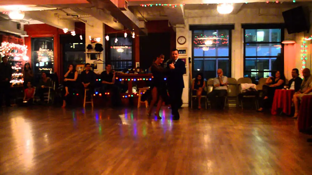 Video thumbnail for Leandro Oliver & Laila Rezk, New York City #2