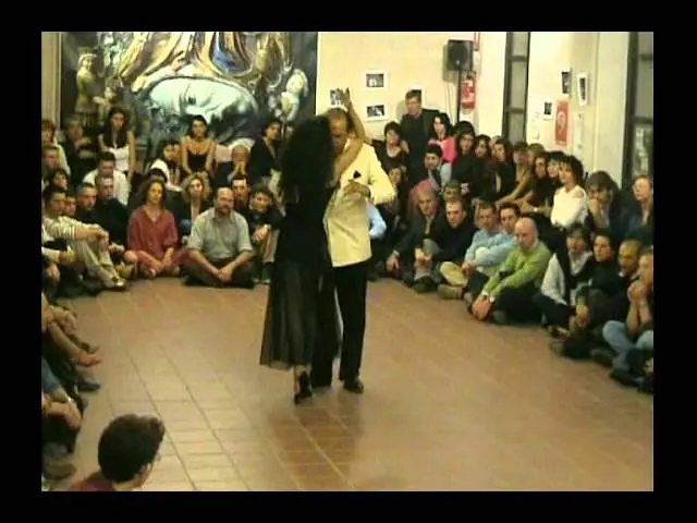 Video thumbnail for 2004 Carlos Copello e Carina Calderon ballano "Gallo Ciego" a Palazzo Ferrero a Biella Piazzo