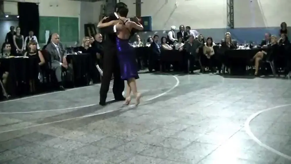 Video thumbnail for Luciana Arregui & Andres Laza Moreno en Milonga Malena Sunderland Club (3)