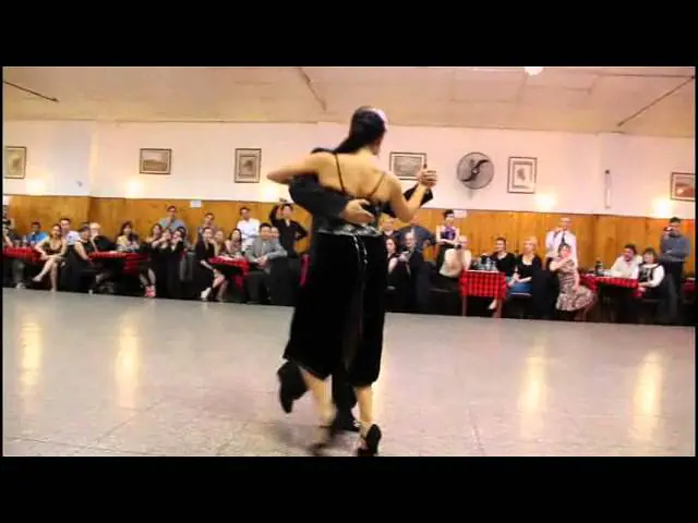 Video thumbnail for DIEGO JULIAN BENAVIDEZ HERNANDEZ Y NATASHA AGUDELO ARBOLEDA (MILONGA)