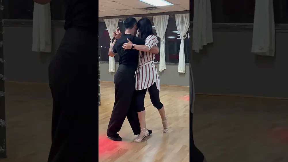 Video thumbnail for Yesica Esquivel & Ariel Leguizamon. #tango lesson: cadenas at Zandunga. Washington DC. 9/25/2023
