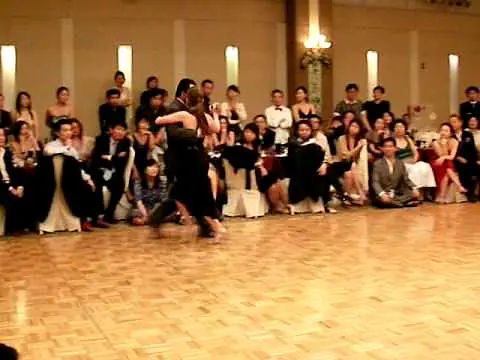Video thumbnail for 2009 Seoul Tango Festival Grand Milonga - Francisco Forquera y Carolina Bonaventura 03