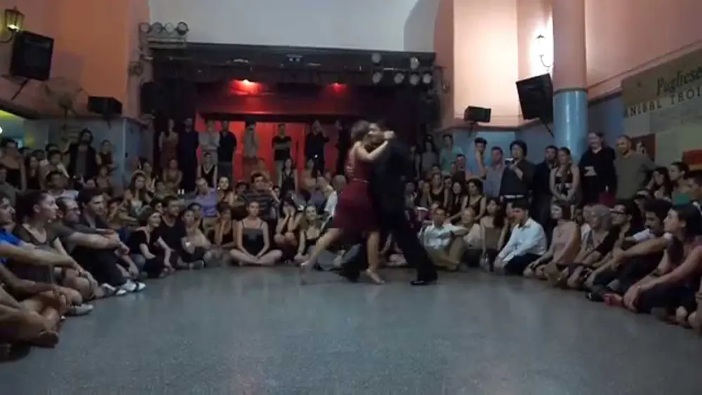 Video thumbnail for Noelia Hurtado y Carlitos Espinoza  Tango 2  08/02/15