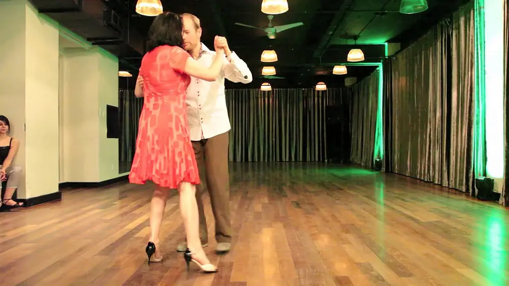 Video thumbnail for Jean-Sébastien Viard et Anca Negut, "Corazon" (tango).