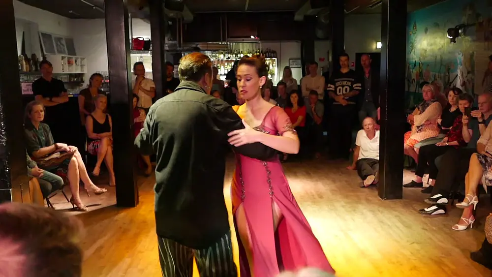 Video thumbnail for Mariano Chicho Frumboli  & Juana Sepulveda (2/5)