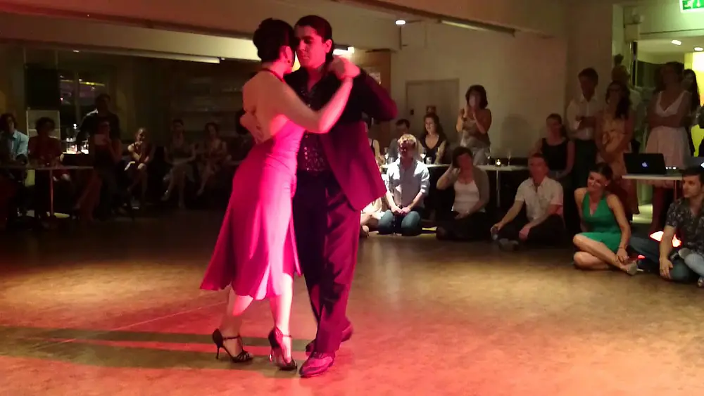 Video thumbnail for Fernando Sanchez & Ariadna Naveira OsloTango 2014 1/4