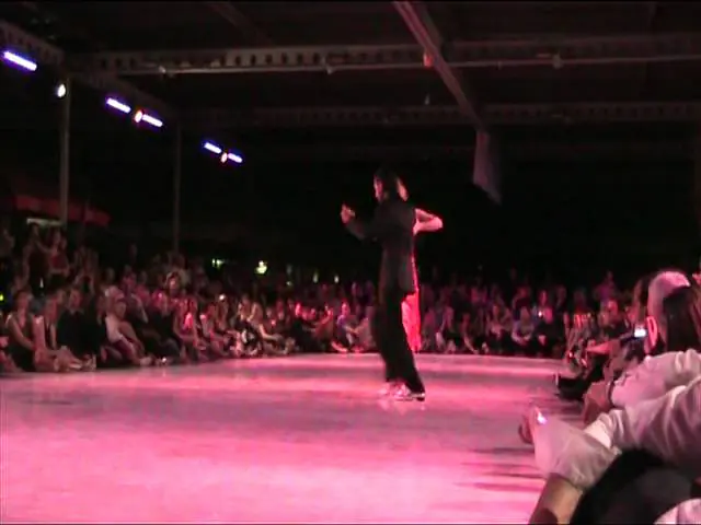 Video thumbnail for Damian Rosenthal Celine Ruiz 1-3 12° Torino Tango Festival.mpg