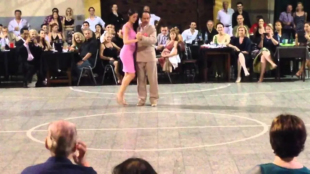Video thumbnail for Pamela Marmol y Emiliano Pilloni 2/3