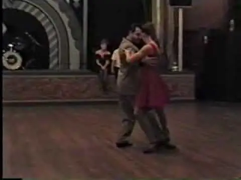 Video thumbnail for Colgadas & Volcadas: Fabian Salas & Lucia Mazer