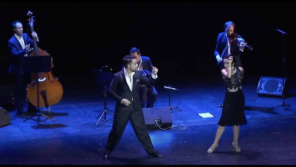 Video thumbnail for "Vals de Invierno" Jonathan Saavedra & Clarisa Aragon, Solo Tango Orquesta