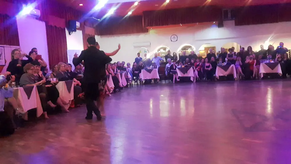 Video thumbnail for Esibizione di Alejandra Mantiñan e Giuliano Gambarelli al Festival delle Mujeres