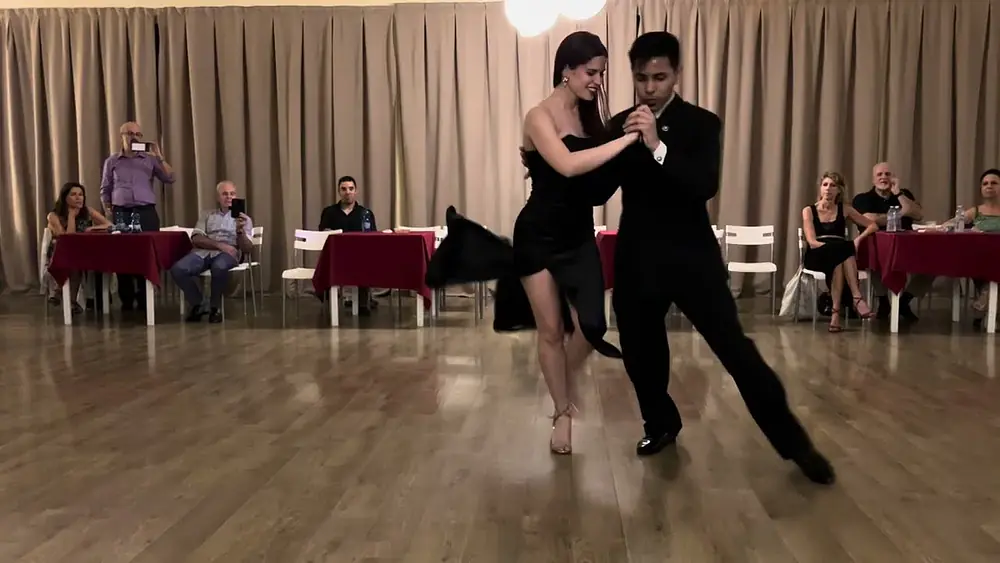 Video thumbnail for Tango : Victoria Olivella Y Agustin Rojas 16/09/2023