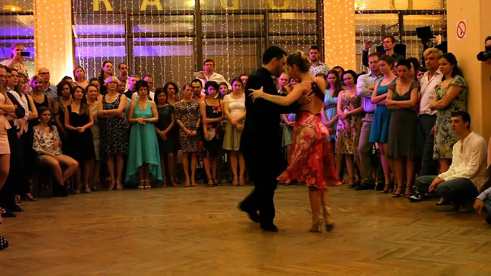 Video thumbnail for Javier Rodriguez & Noelia Barsi 2/4 Milonga "El Calor"