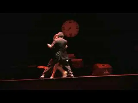 Video thumbnail for Sebastian Arce Mariana Montes MN2008-con la frente marchita