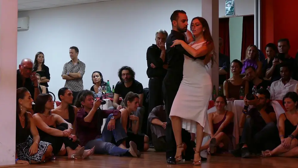 Video thumbnail for Francesca Santangelo & Luca Morale, Nochero soy (Winter Tango Napoli 2016, 3/3)