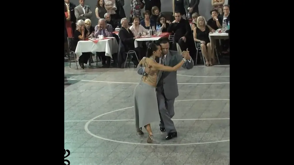 Video thumbnail for Lorena Ermocida & Fabian Peralta - Invierno #TangoMoment
