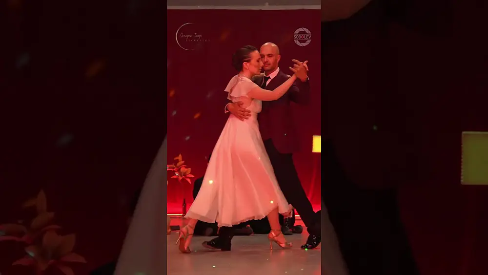Video thumbnail of Lune Lou & Alain Boukla – Calm Elegance in Tango