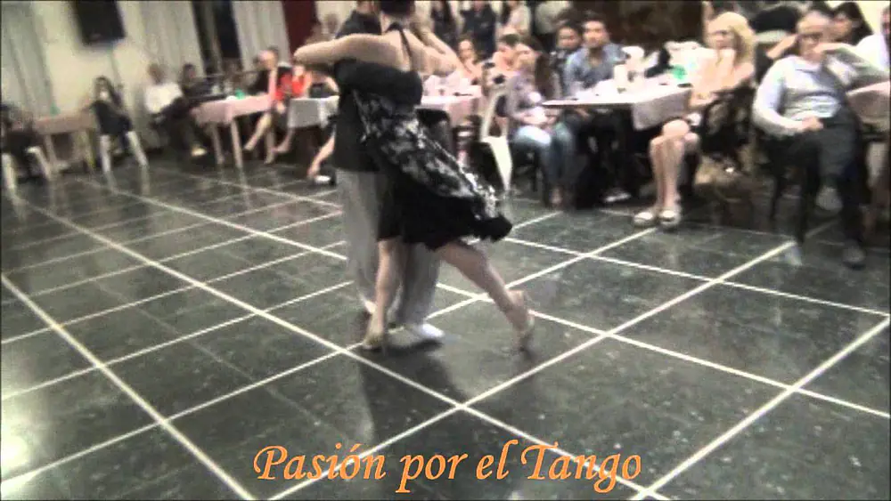 Video thumbnail for VIRGINIA CUTILLO y JOSE HALFON Bailando el Tango FUERON TRES AÑOS en FLOREAL MILONGA