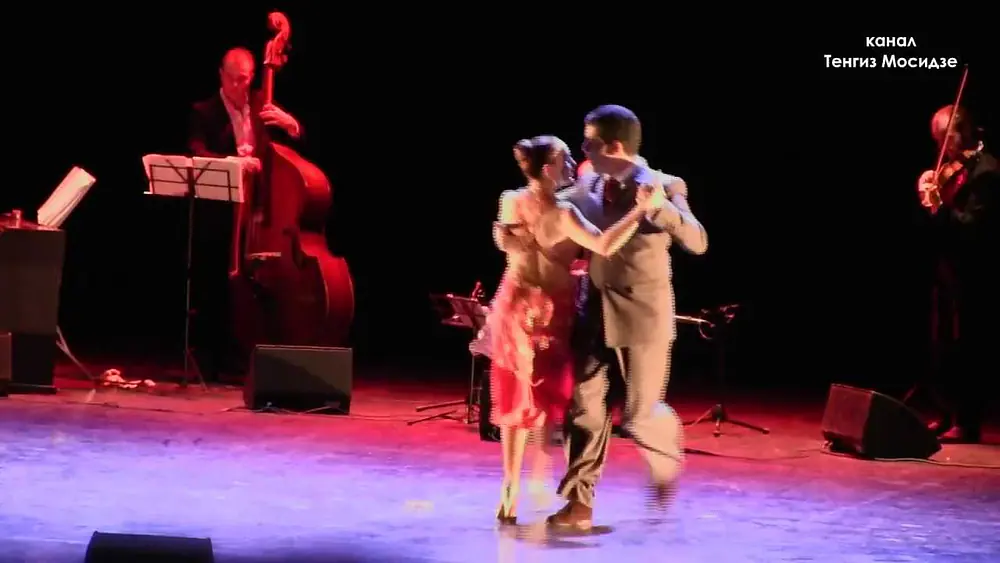 Video thumbnail for Sabrina and Ruben Veliz. Tango "Milongueando en el 40". Аргентинское танго. Сабрина и Рубен Велис.
