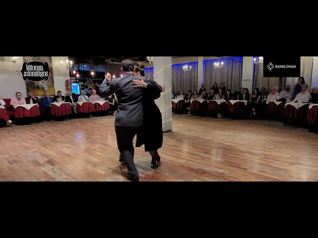 Video thumbnail for Agustín Agnez y Barbara Ferreyra - Milonga de los Domingos - 14/08/2022 1/3