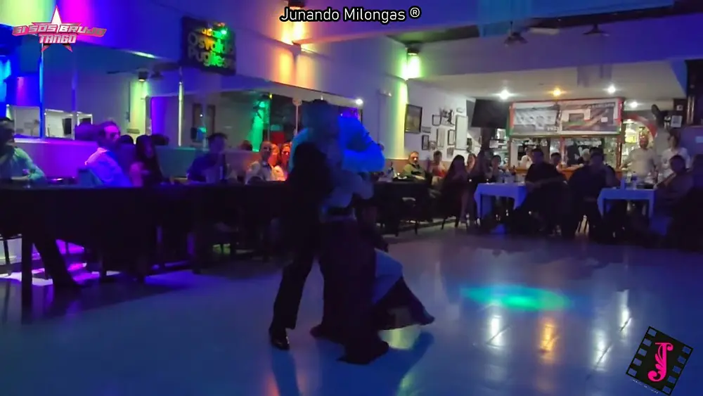 Video thumbnail for CLAUDIO GONZALEZ & MARCELA VESPASIANO || Sin tu mitad (Maria Graña)