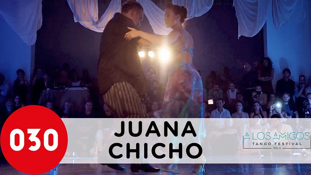 Video thumbnail for Chicho Frumboli and Juana Sepulveda – Así me gusta a mí #ChichoJuana