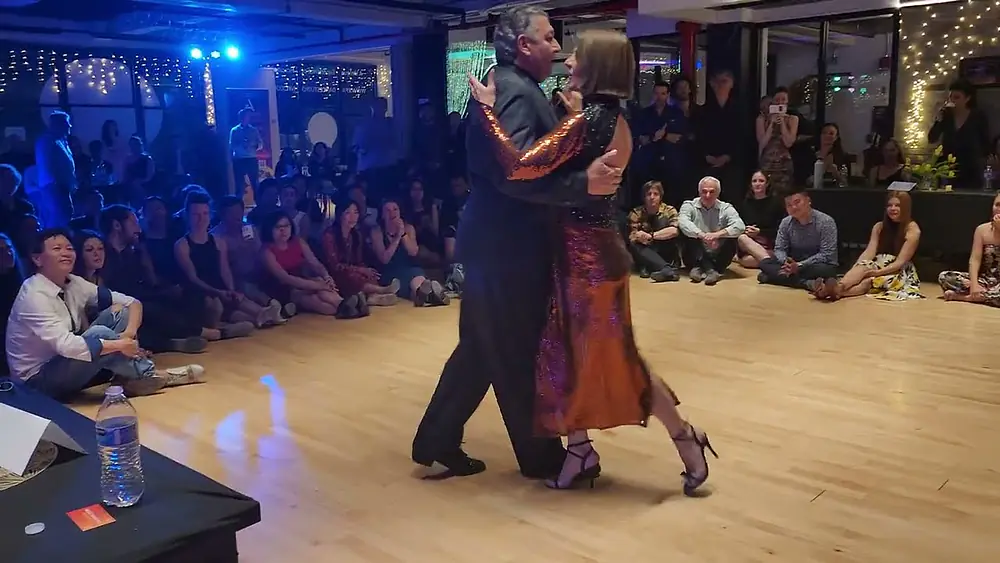 Video thumbnail for Argentine Tango: Ricardo Calvo & Sandra Messina  - Estampa de varon