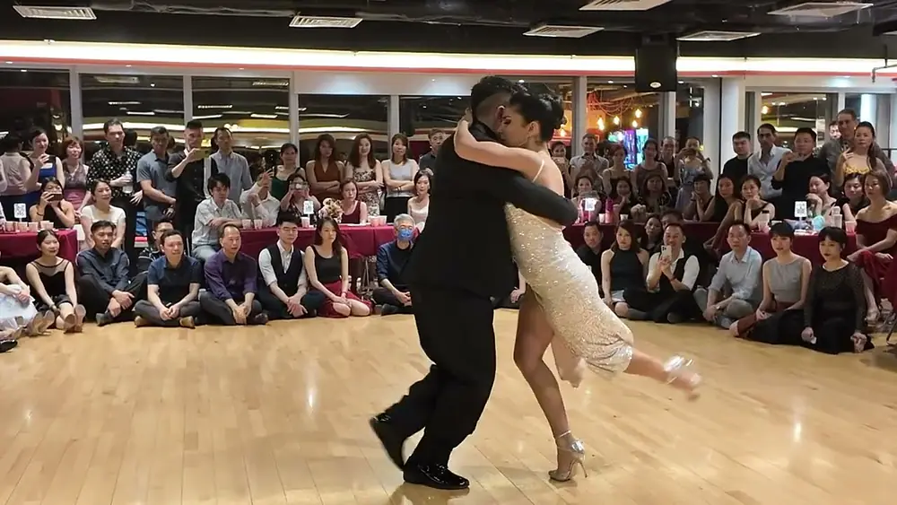 Video thumbnail for Jonathan Saavedra & Clarisa Aragon 2/4 - De Puro Guapo (Pedro Laurenz) Tango - Hong Kong 2024 - 4K