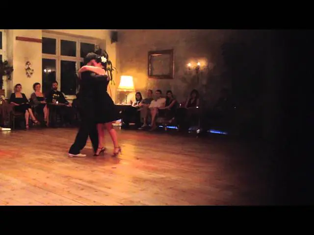 Video thumbnail for Tango-Vals - Alena Bach & Raul Navalpotro en Berlin