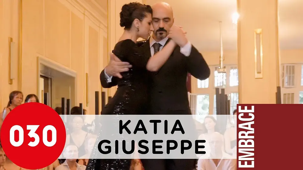 Video thumbnail for Katia Spina and Giuseppe Vento – Café Domínguez