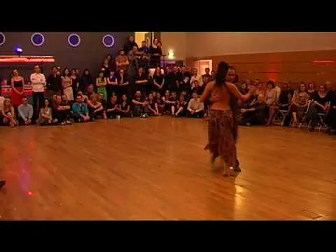 Video thumbnail for Milonga 1 Silvina Valz et Oliver Kolker Tango Bien Paris 26 02 2010