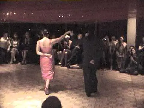 Video thumbnail for Miriam Larici y Hugo Patyn Nora's Tangoweekend 2004.mpg