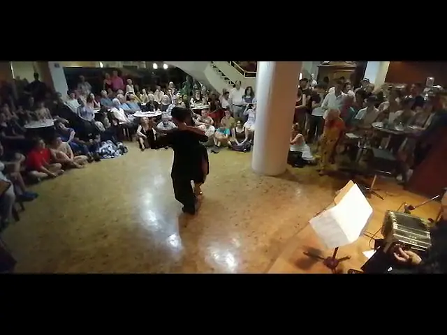 Video thumbnail for Maria Mondino & Dominic Bridge dance "Cafe Dominguez" in "Die lange Nacht der Museen"