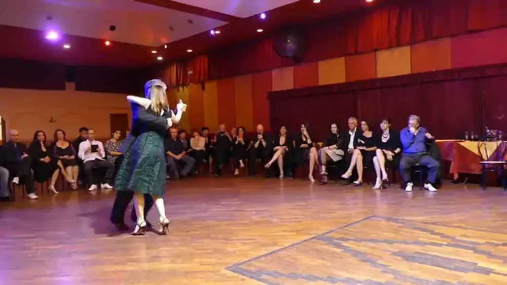 Video thumbnail for Osvaldo Roldan & Anna Maria Ferrara, Nada más